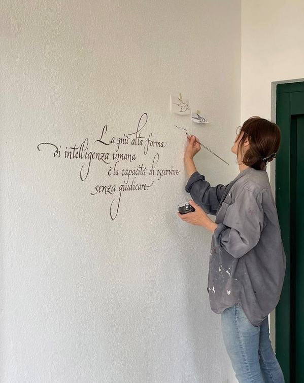 Gabriela Hess Artista Calligrafa 2022 - Murales Dono per il 75° di Fondazione